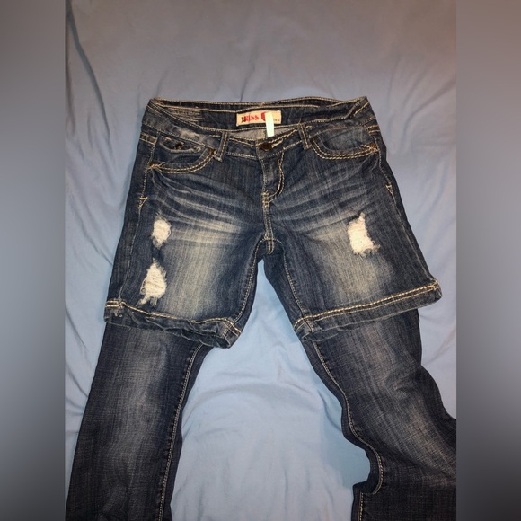 1st Kiss Bermuda style shorts EUC Looks like size 9 but look at tag/pictures - Picture 16 of 16